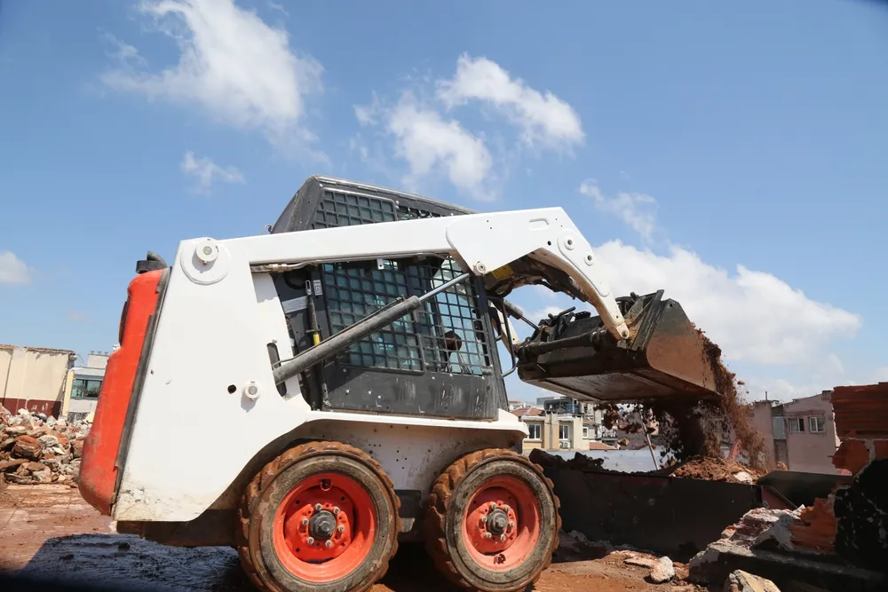 Bobcat Skid Steer — Bobcat S70