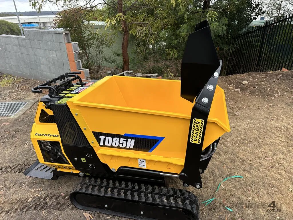 Tracked Hi-Tip Mini Dumper — Eruotrac TD85H