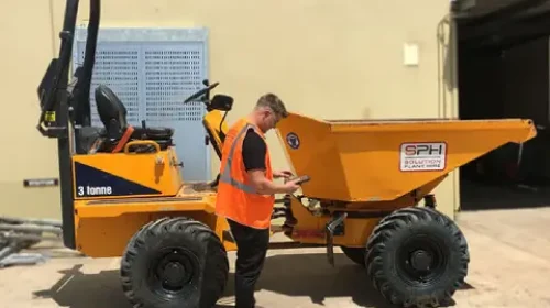 Dry Hire vs Wet Hire in Brisbane_ Choosing Right