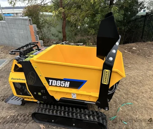 Tracked Hi-Tip Mini Dumper — Eruotrac TD85H